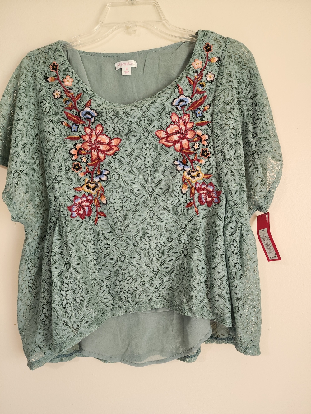 Xhilaration Aqua Lace Floral Embroidered Scoop Neck Blouse